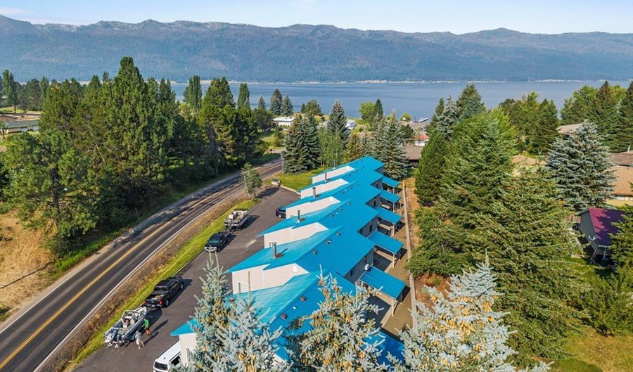 508 Lake Cascade Pkwy 3, Cascade, ID 83611 - 4 Beds, 4 Bath