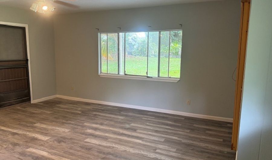 203 TODD Ave, Hilo, HI 96720 - 3 Beds, 2 Bath