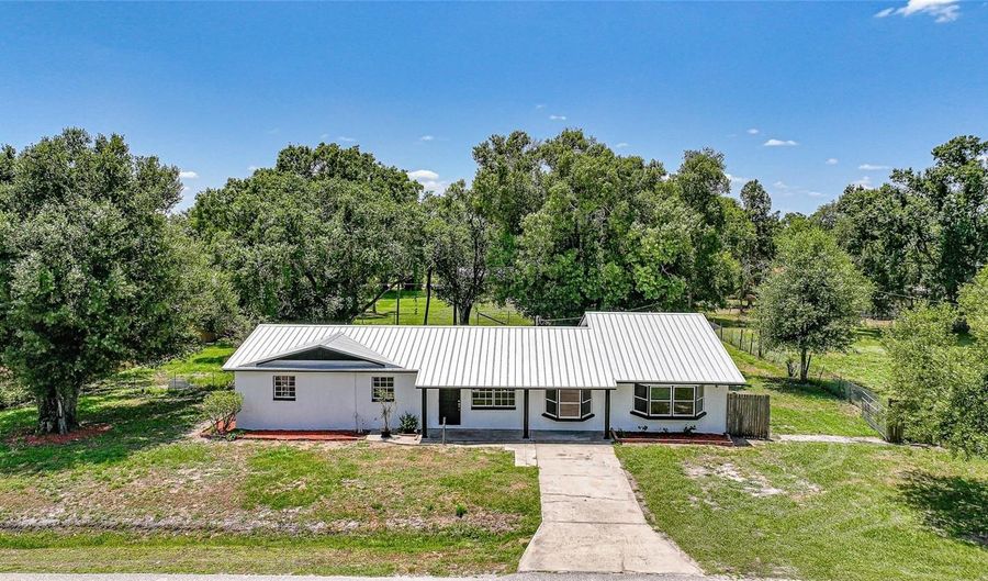 1761 SE PLUM Dr, Arcadia, FL 34266 - 4 Beds, 2 Bath