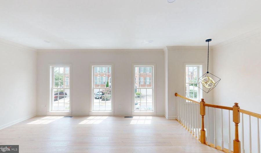 41836 PROVERBIAL Ter, Aldie, VA 20105 - 3 Beds, 4 Bath