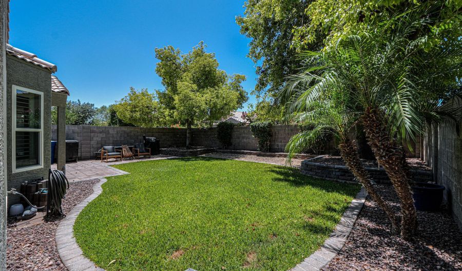 1181 W SARAGOSA St, Chandler, AZ 85224 - 3 Beds, 2 Bath