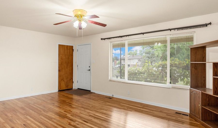 528 N 300 W, Brigham City, UT 84302 - 5 Beds, 2 Bath