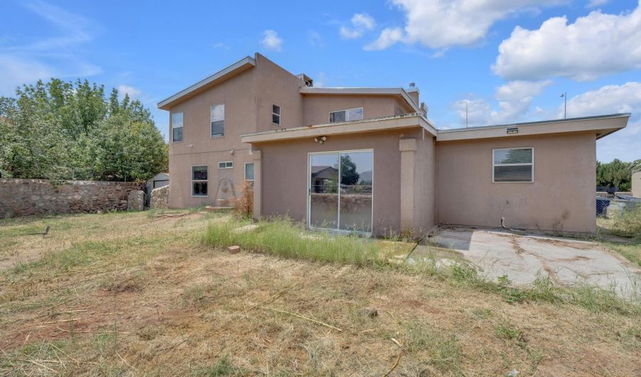 6308 Alina Baltazar Dr, El Paso, TX 79932 - 5 Beds, 2 Bath