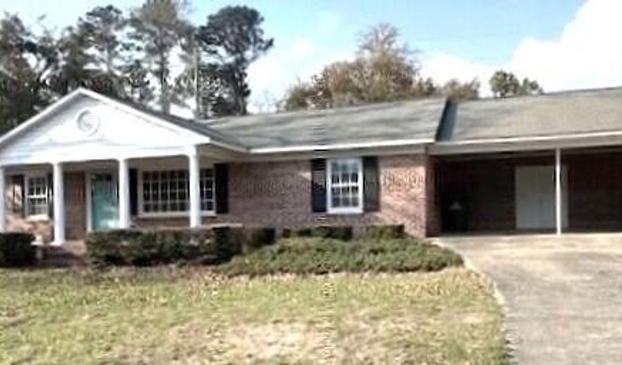 41 Robin Rd, Barnwell, SC 29812 - 4 Beds, 2 Bath