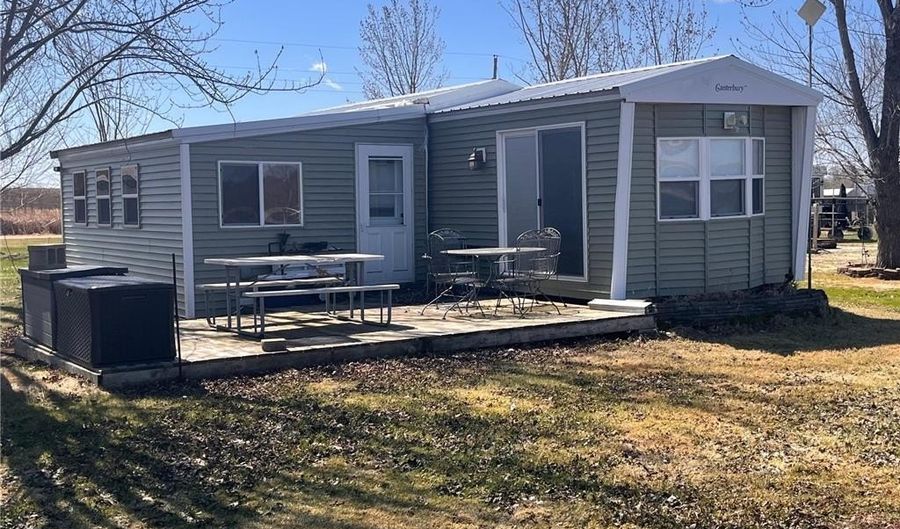 3894 Norris Ave NW, Annandale, MN 55302 - 2 Beds, 1 Bath