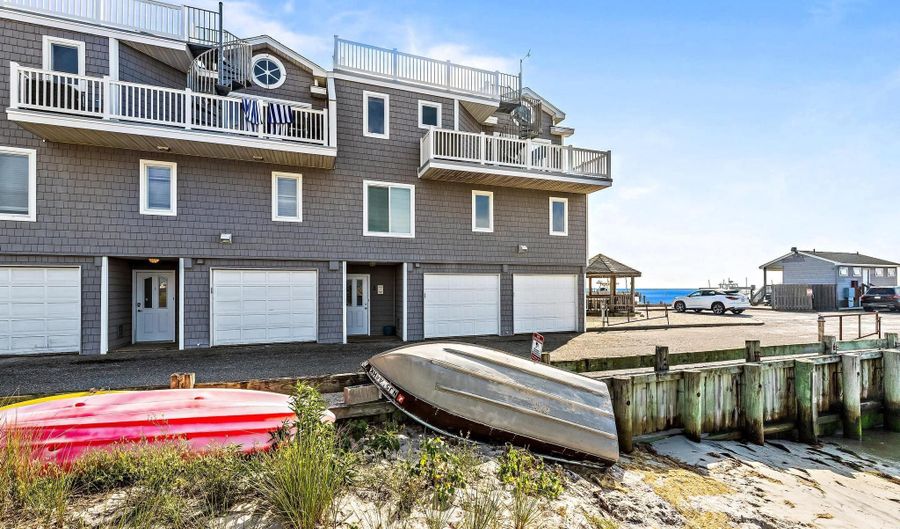 102 ROOSEVELT AV U-A, Long Beach Twp., NJ 08008 - 3 Beds, 3 Bath