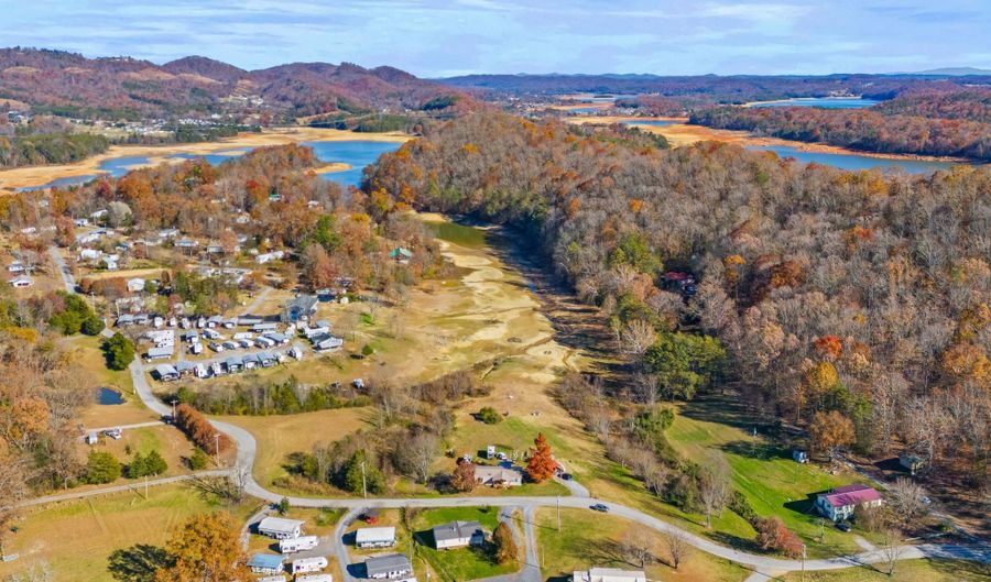 921 Rocky Summit Rd, Bean Station, TN 37708 - 3 Beds, 2 Bath