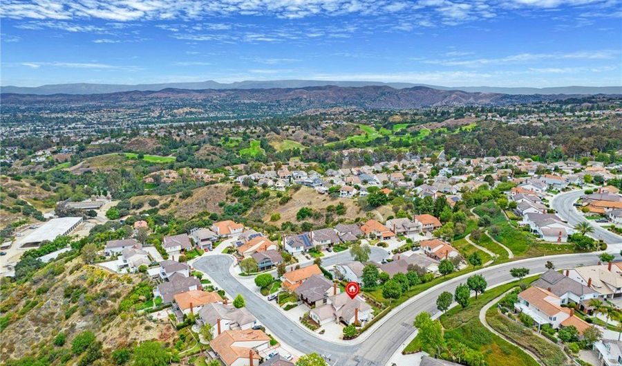 780 S Highland Ln, Anaheim, CA 92807 - 4 Beds, 3 Bath