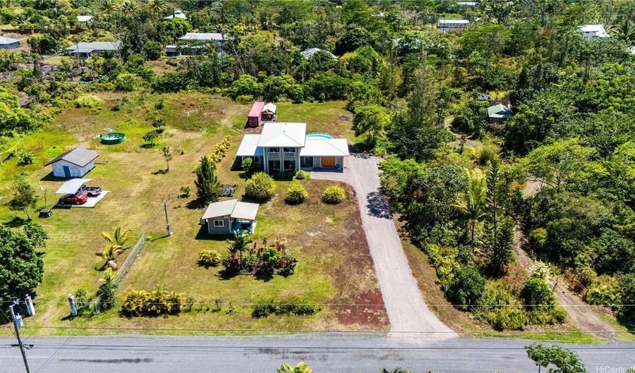 15-2000 5th Ave, Keaau, HI 96749 - 2 Beds, 3 Bath