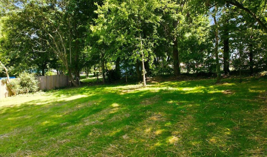 507 Tennessee Ave, Athens, TN 37303 - 3 Beds, 2 Bath