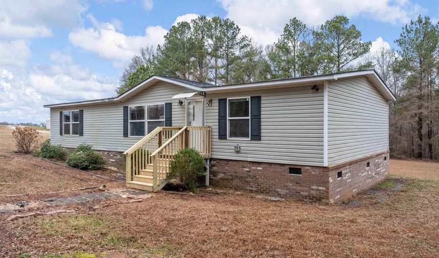 808 Old Buffalo Church Rd, Blacksburg, SC 29702 - 3 Beds, 2 Bath