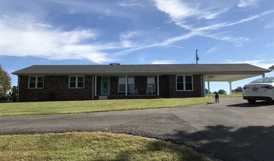 2762 State Route 1372, Bardwell, KY 42023 - 3 Beds, 2 Bath