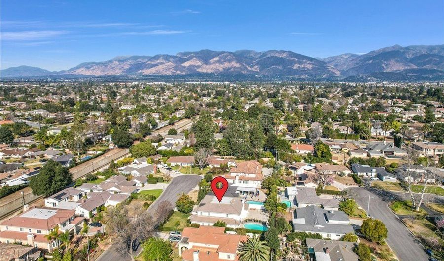 2300 Sewanee Ln, Arcadia, CA 91007 - 5 Beds, 5 Bath