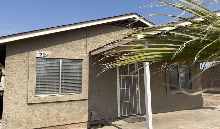1209 S CENTRAL Ave, Avondale, AZ 85323 - 3 Beds, 1 Bath