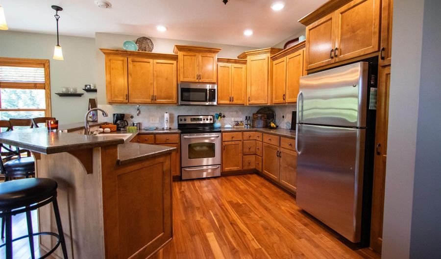 901 Park Dr, Anita, IA 50020 - 3 Beds, 3 Bath