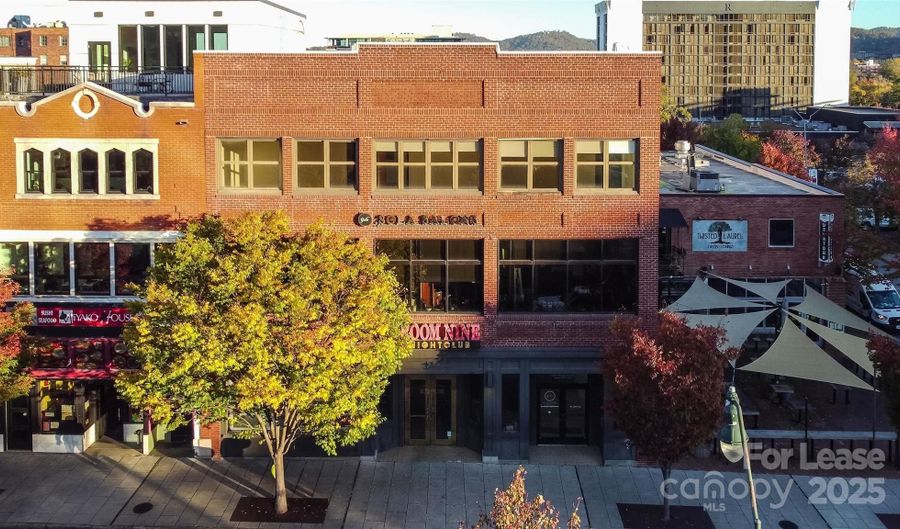 124 College St, Asheville, NC 28801 - 0 Beds, 2 Bath