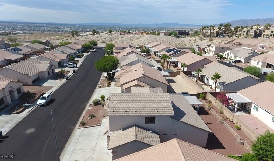 2905 Shimmering Bay St, Laughlin, NV 89029 - 3 Beds, 3 Bath
