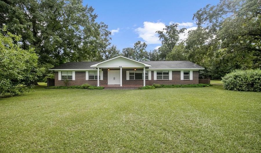 2414 Rocky Creek Rd, Ashford, AL 36312 - 4 Beds, 3 Bath