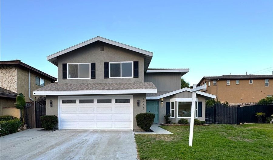 1605 W Bruin St, Los Angeles, CA 90047 - 4 Beds, 3 Bath