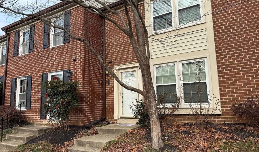 6005 INDEPENDENCE Way, Alexandria, VA 22312 - 2 Beds, 3 Bath