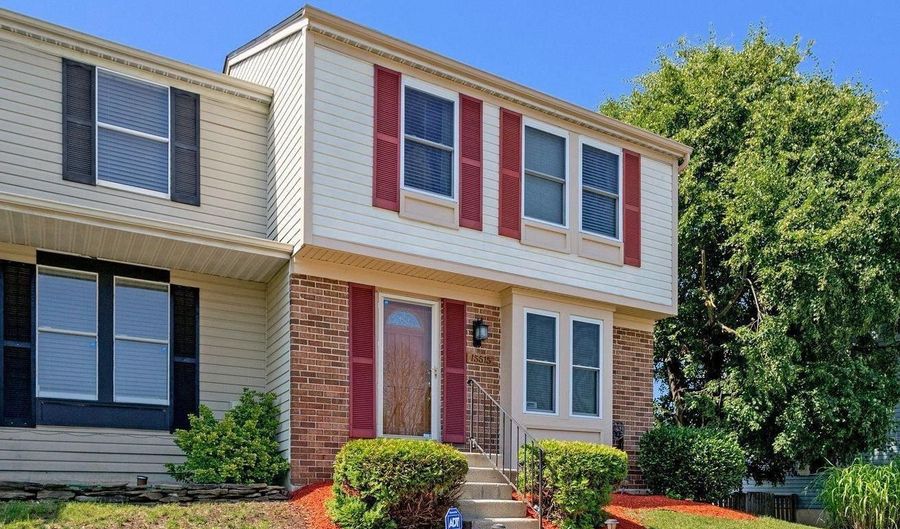15515 NORWEGIAN Ct, Bowie, MD 20716 - 2 Beds, 3 Bath