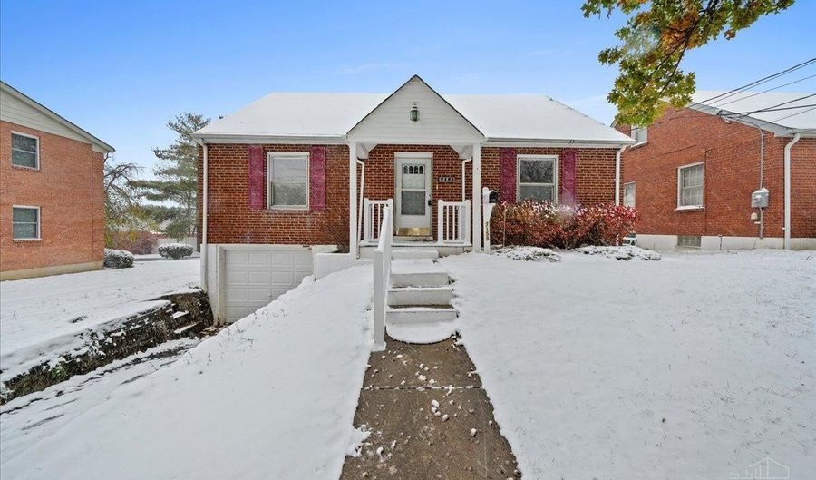 7158 Dunn Rd, Anderson Twp., OH 45230 - 3 Beds, 2 Bath