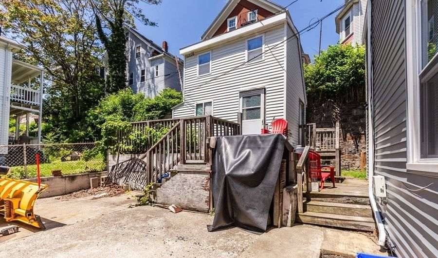 36-38 Priesing St, Boston, MA 02130 - 9 Beds, 5 Bath