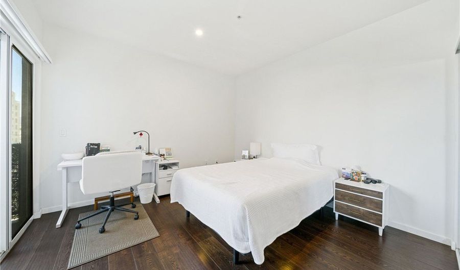 155 S Oxford Ave 505, Los Angeles, CA 90004 - 2 Beds, 2 Bath