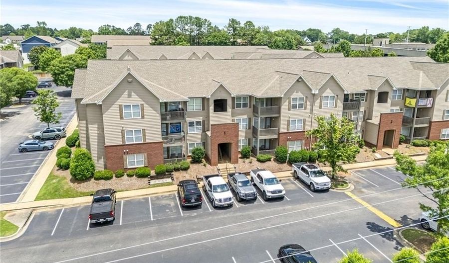 730 W MAGNOLIA Ave 1-304, Auburn, AL 36832 - 2 Beds, 2 Bath