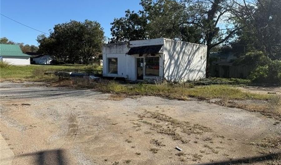 905 W 14th St, Bartlesville, OK 74003 - 0 Beds, 0 Bath