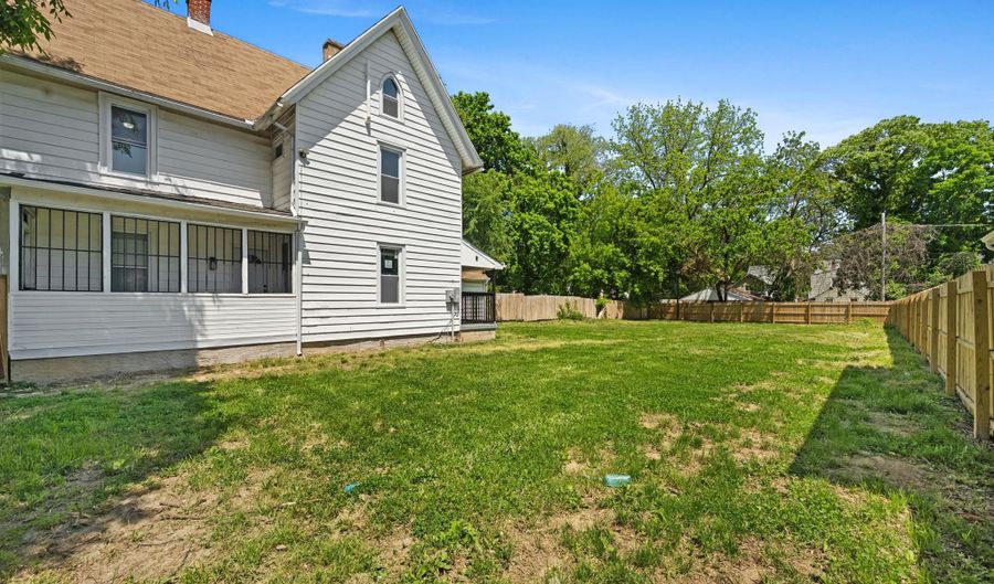 31 S NEW St, Dover, DE 19904 - 4 Beds, 2 Bath