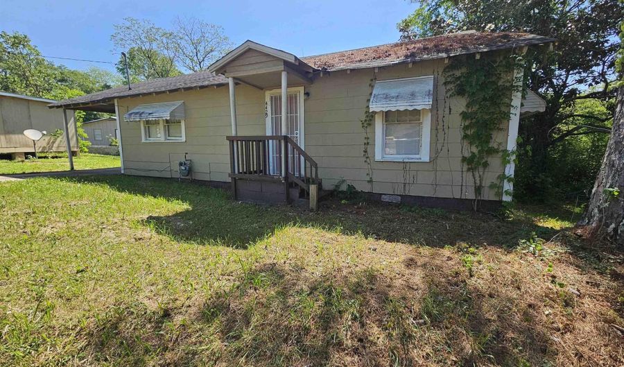 4429 TATE Ave, Adamsville, AL 35005 - 3 Beds, 2 Bath