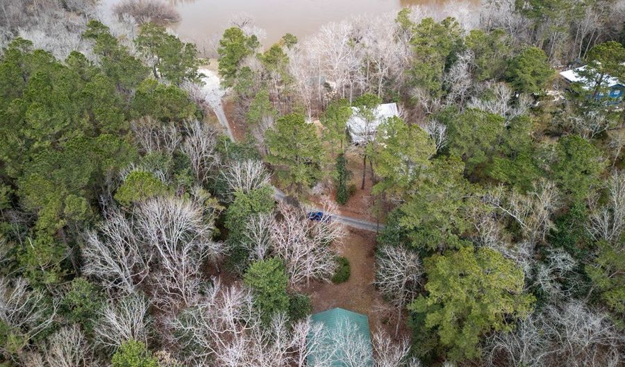 1380 Landing Rd, Baxley, GA 31513 - 2 Beds, 2 Bath