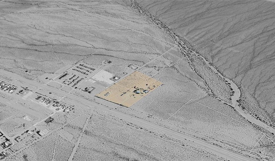 9860 S US HWY 95, Cal Nev Ari, NV 89039 - 3 Beds, 1 Bath