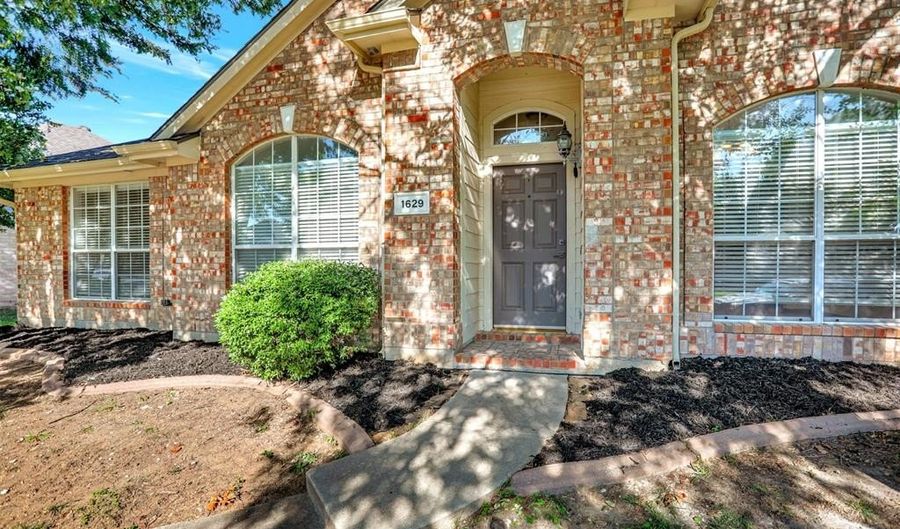 1629 Lakeside Dr, Allen, TX 75002 - 4 Beds, 2 Bath