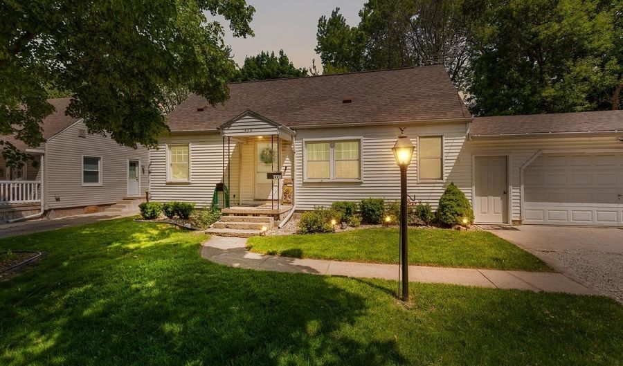 1338 Terrace, Adrian, MI 49221 - 4 Beds, 1 Bath