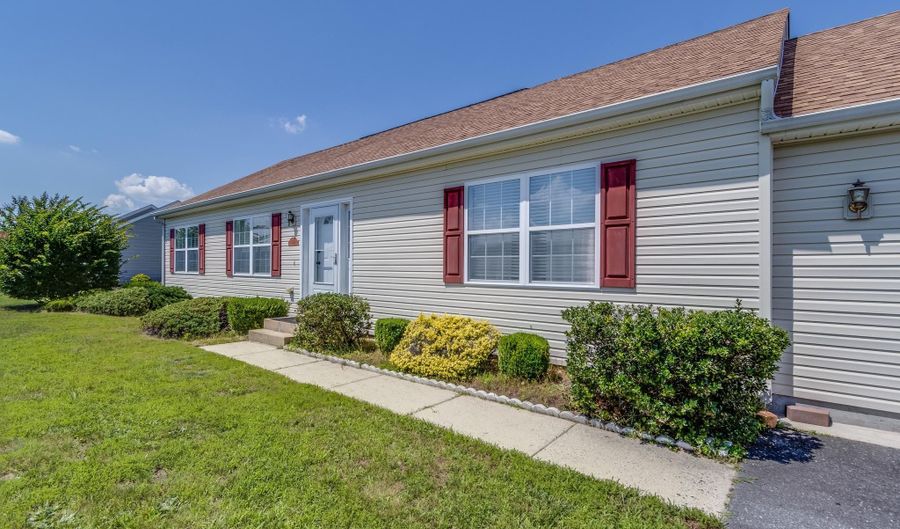 30419 E BARRIER REEF Blvd, Lewes, DE 19958 - 3 Beds, 2 Bath