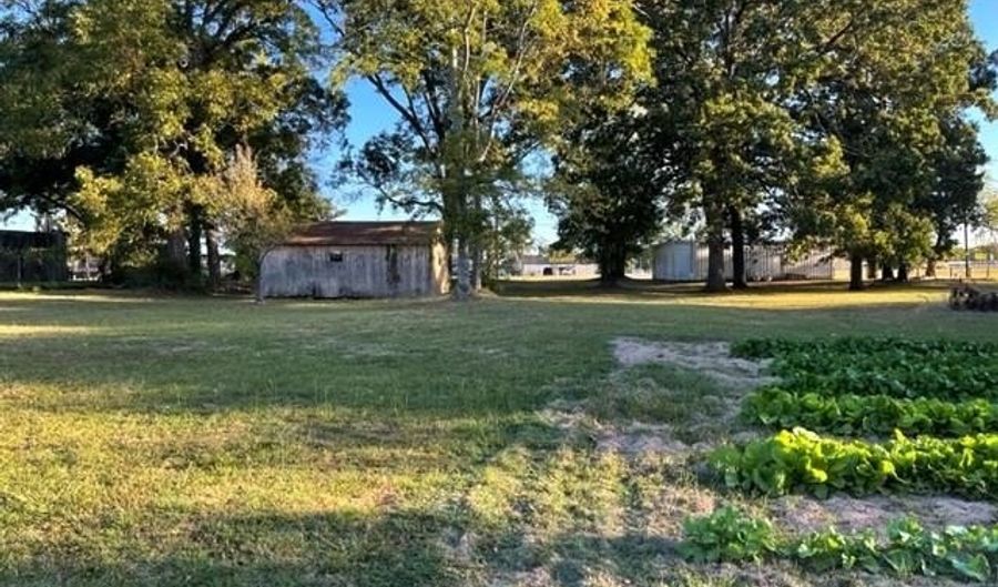 522 E Grizzley Dr, De Kalb, TX 75559 - 0 Beds, 0 Bath