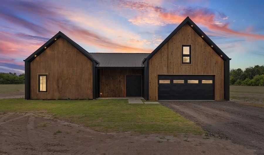 6563 County Road 4760, Sulphur Springs, TX 75482 - 4 Beds, 4 Bath
