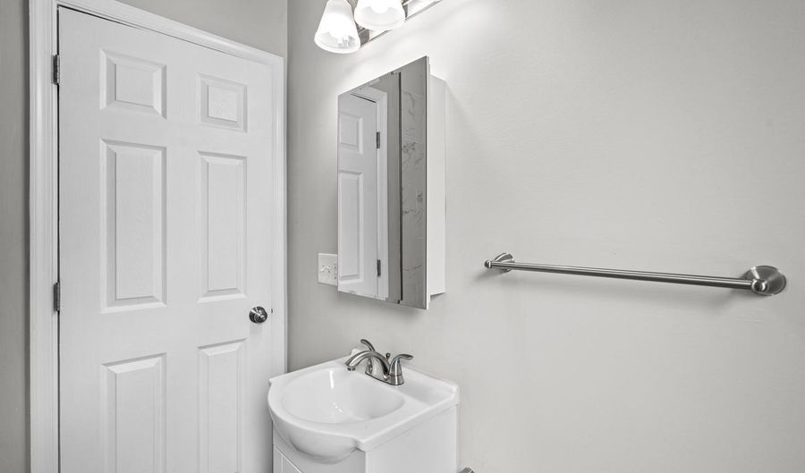 3914 RIDGEWOOD Ave, Baltimore, MD 21215 - 3 Beds, 2 Bath