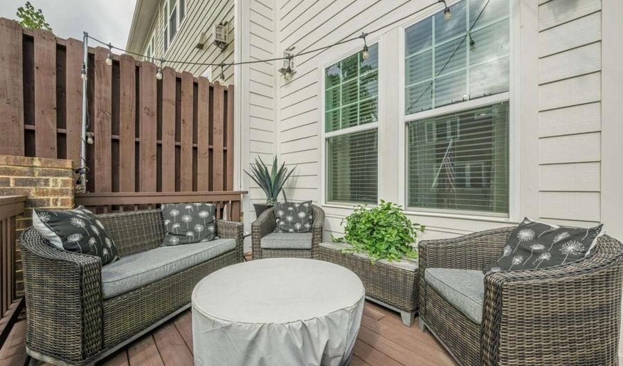 719 Topsail, Alpharetta, GA 30005 - 2 Beds, 4 Bath