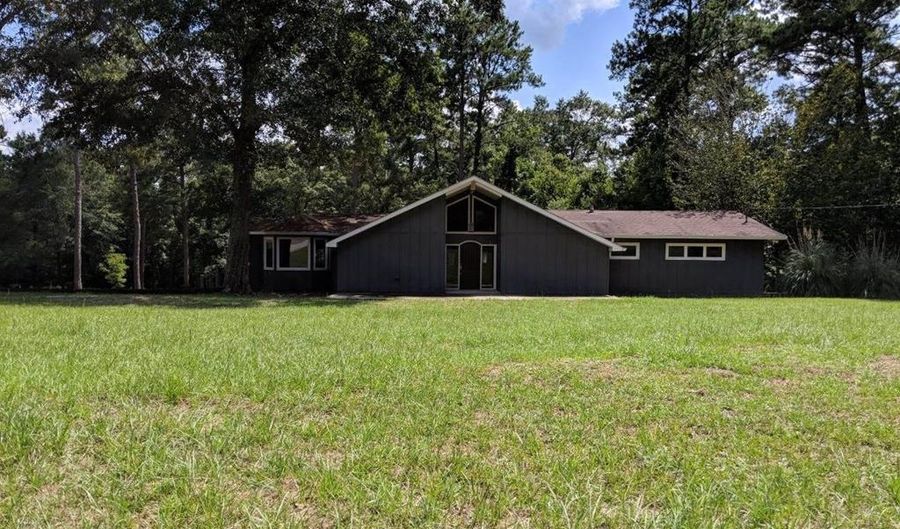 2242 Easley Dr, Andalusia, AL 36420 - 3 Beds, 1 Bath