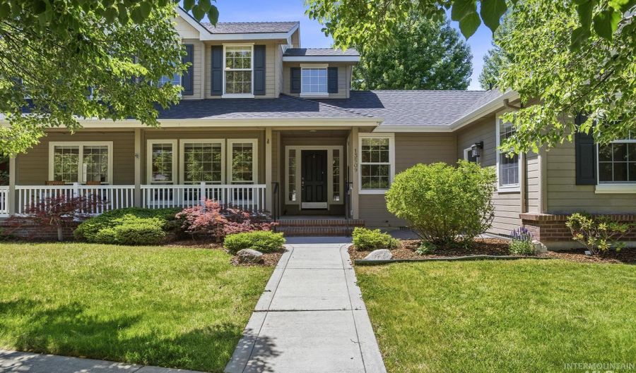 13509 N 4th Ave, Boise, ID 83714 - 4 Beds, 3 Bath