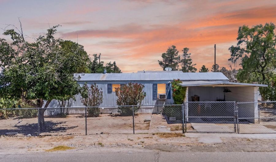 1125 Livesay St, Anthony, NM 88021 - 3 Beds, 2 Bath