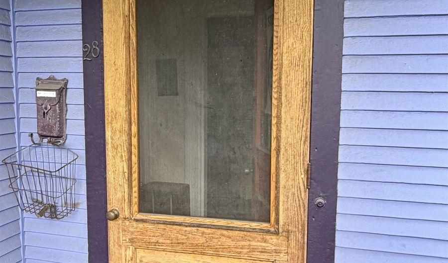 28 Murray St, Burlington, VT 05401 - 3 Beds, 1 Bath