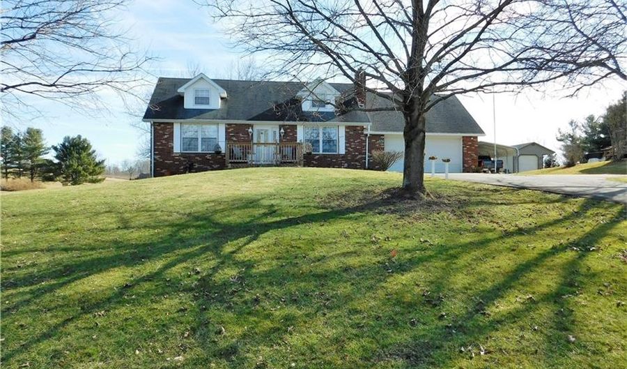 576 Township Road 267, Amsterdam, OH 43903 - 4 Beds, 3 Bath