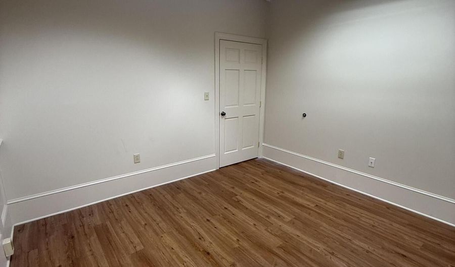 1011 Bay St 104, Beaufort, SC 29902 - 0 Beds, 0 Bath