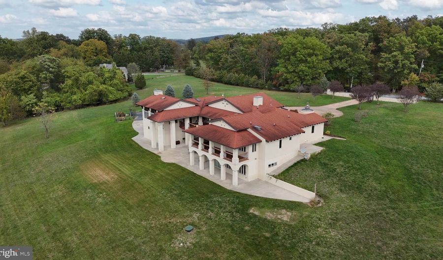 5338 HINES Rd, Frederick, MD 21704 6 Beds, 5 Baths, Single Family