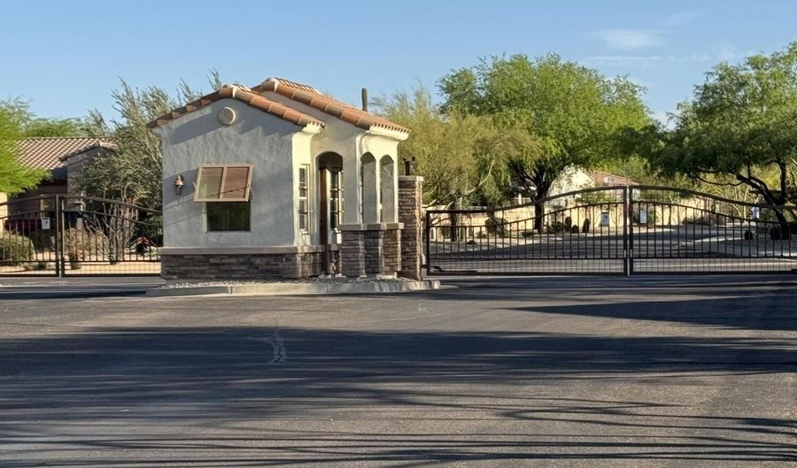 32505 N 41st Way, Cave Creek, AZ 85331 - 4 Beds, 3 Bath