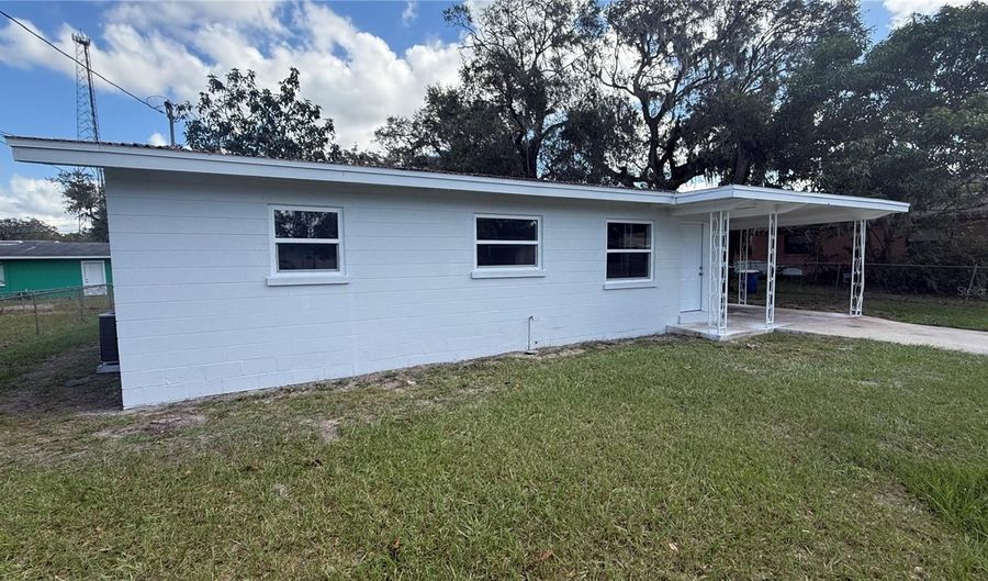 940 W TEE Cir, Bartow, FL 33830 - 3 Beds, 1 Bath